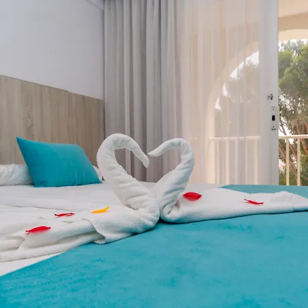 Comitas Floramar Lägenhetshotell 4*