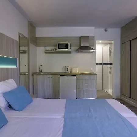 Lägenhetshotell Comitas Floramar Cala Galdana (Menorca)
