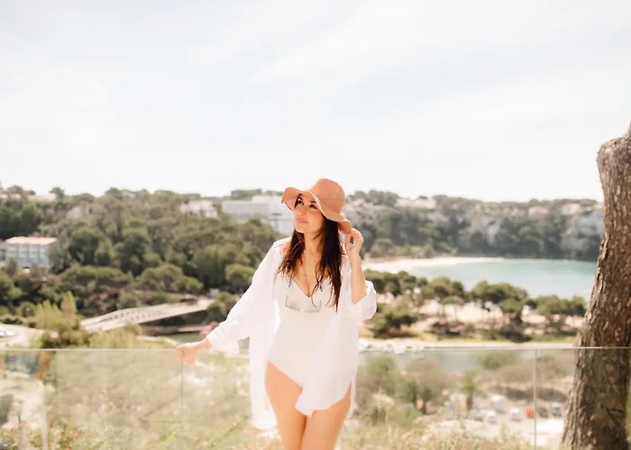 Comitas Floramar Aparthotel Cala Galdana (Menorca)