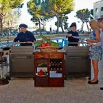 Aparthotel Comitas Floramar 4*