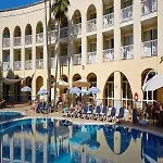 Aparthotel Comitas Floramar 4*