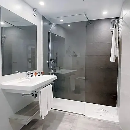 Comitas Floramar Aparthotel 4*