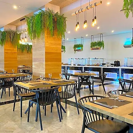 Aparthotel Comitas Floramar