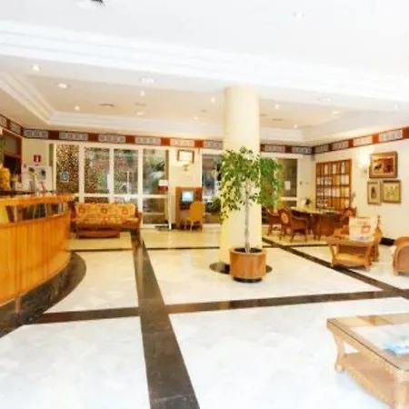 Comitas Floramar Lejlighedshotel 4*