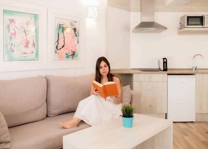 Comitas Floramar شقة فندقية كالا غلدانا